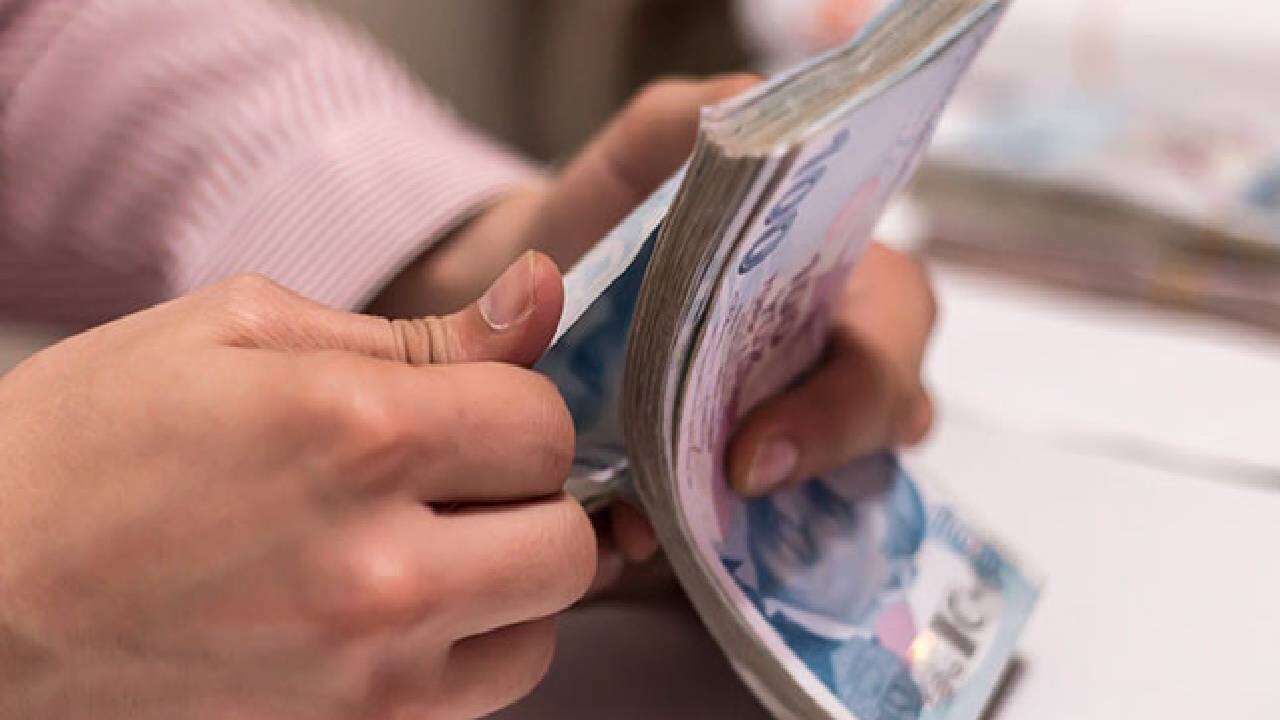 SGK Uzmanı Özgür Erdursun 'Kesin' diyerek tarih verdi: Emekli maaşına ek zam geliyor! 5